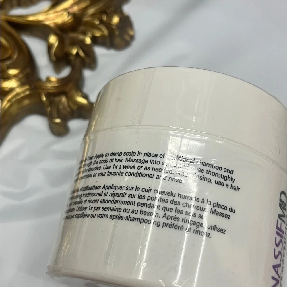 NEW Nassif MD Purifying Scalp Exfoliant